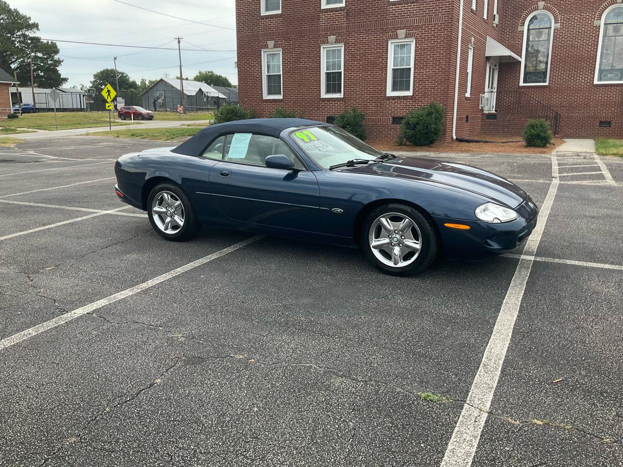 Used 1997 Jaguar XK8 Convertible RWD image 3