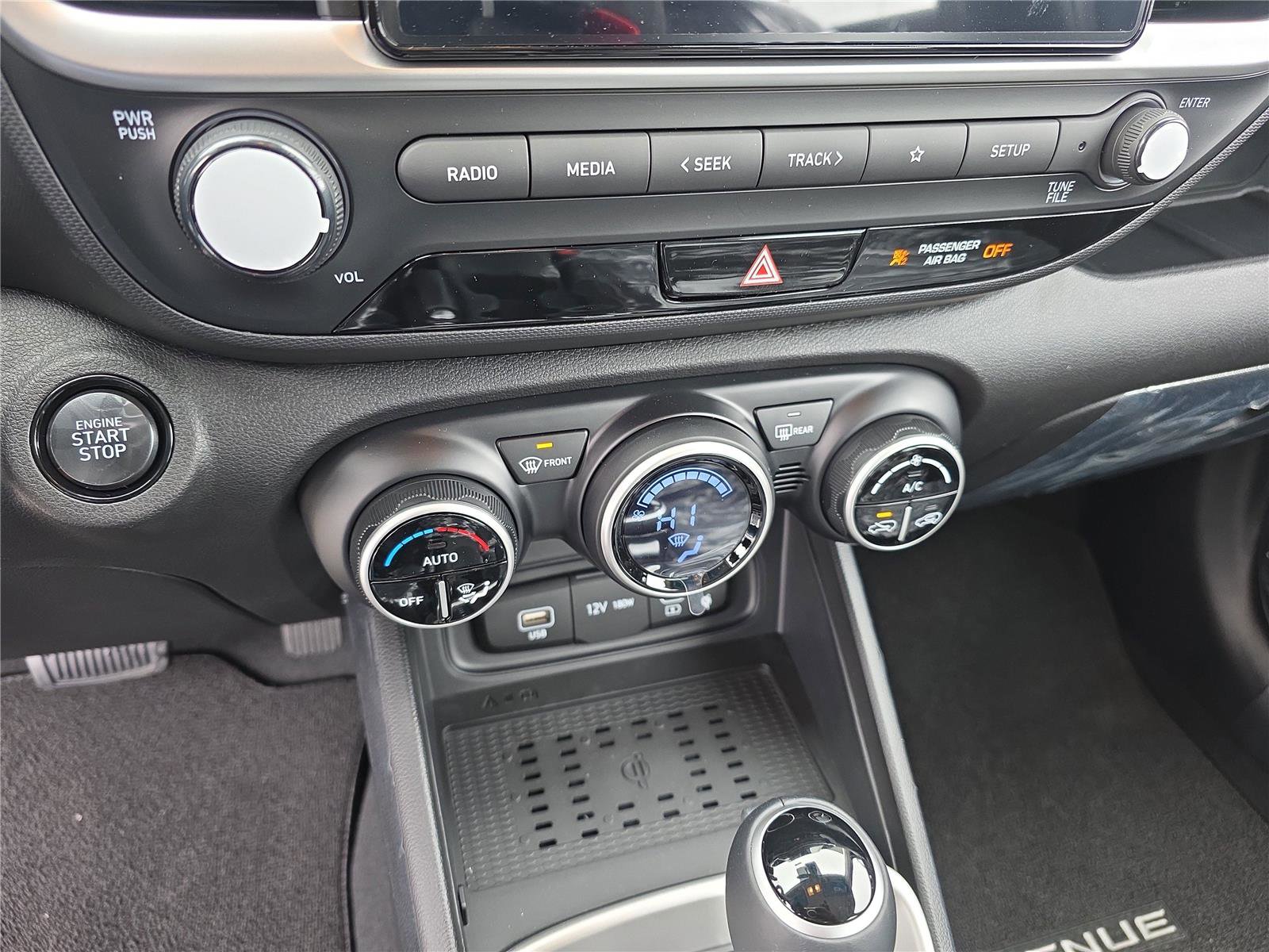 New 2026 Hyundai Venue SEL image 17