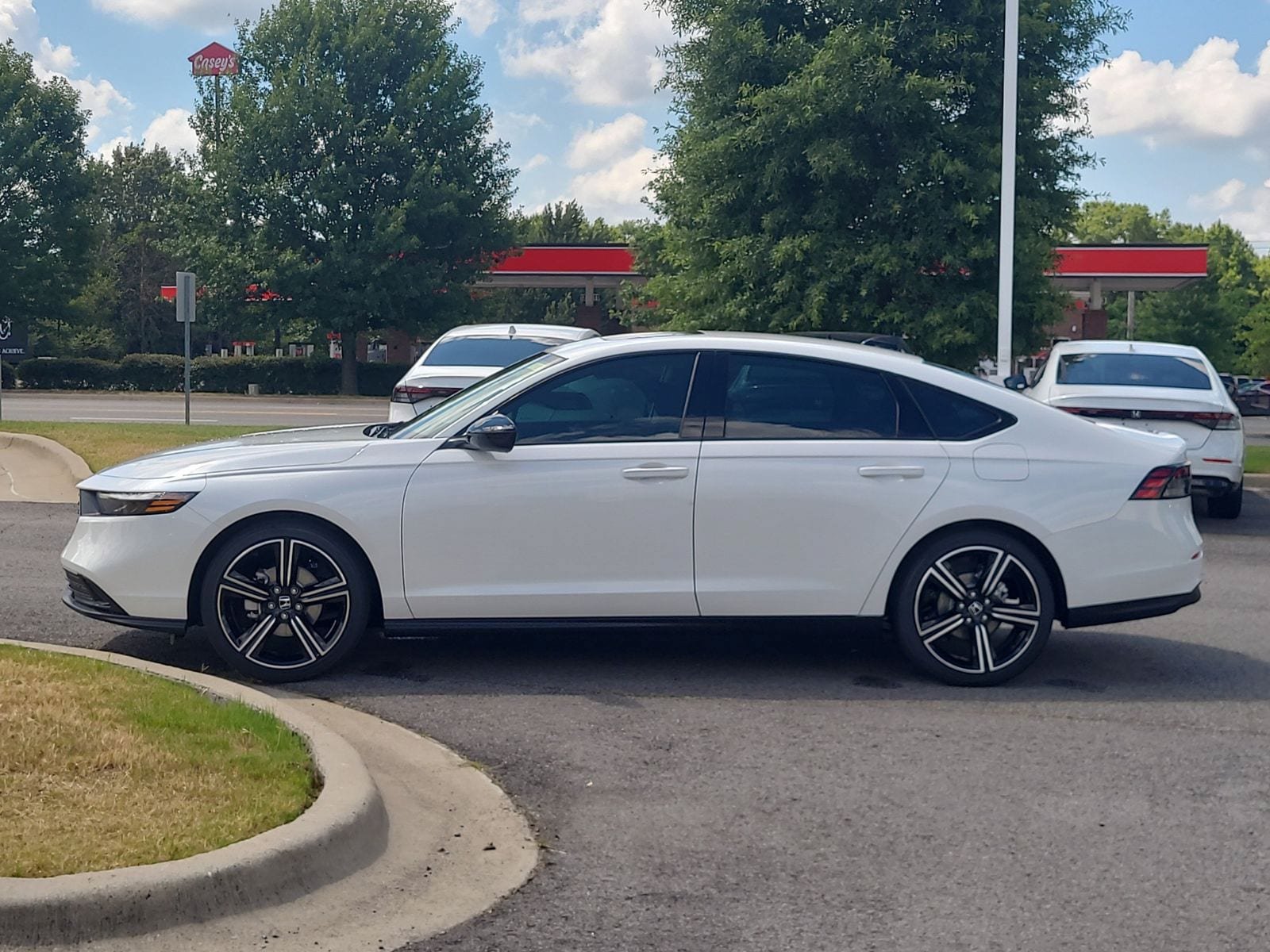 New 2026 Honda Accord SE image 6