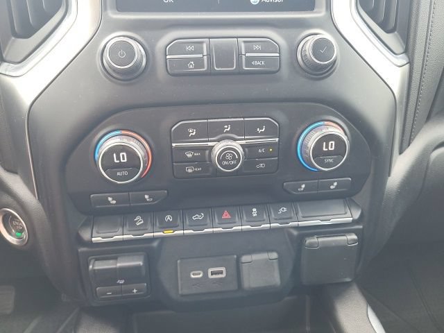 Used 2019 Chevrolet Silverado 1500 LT Trail Boss AWD/4WD image 7