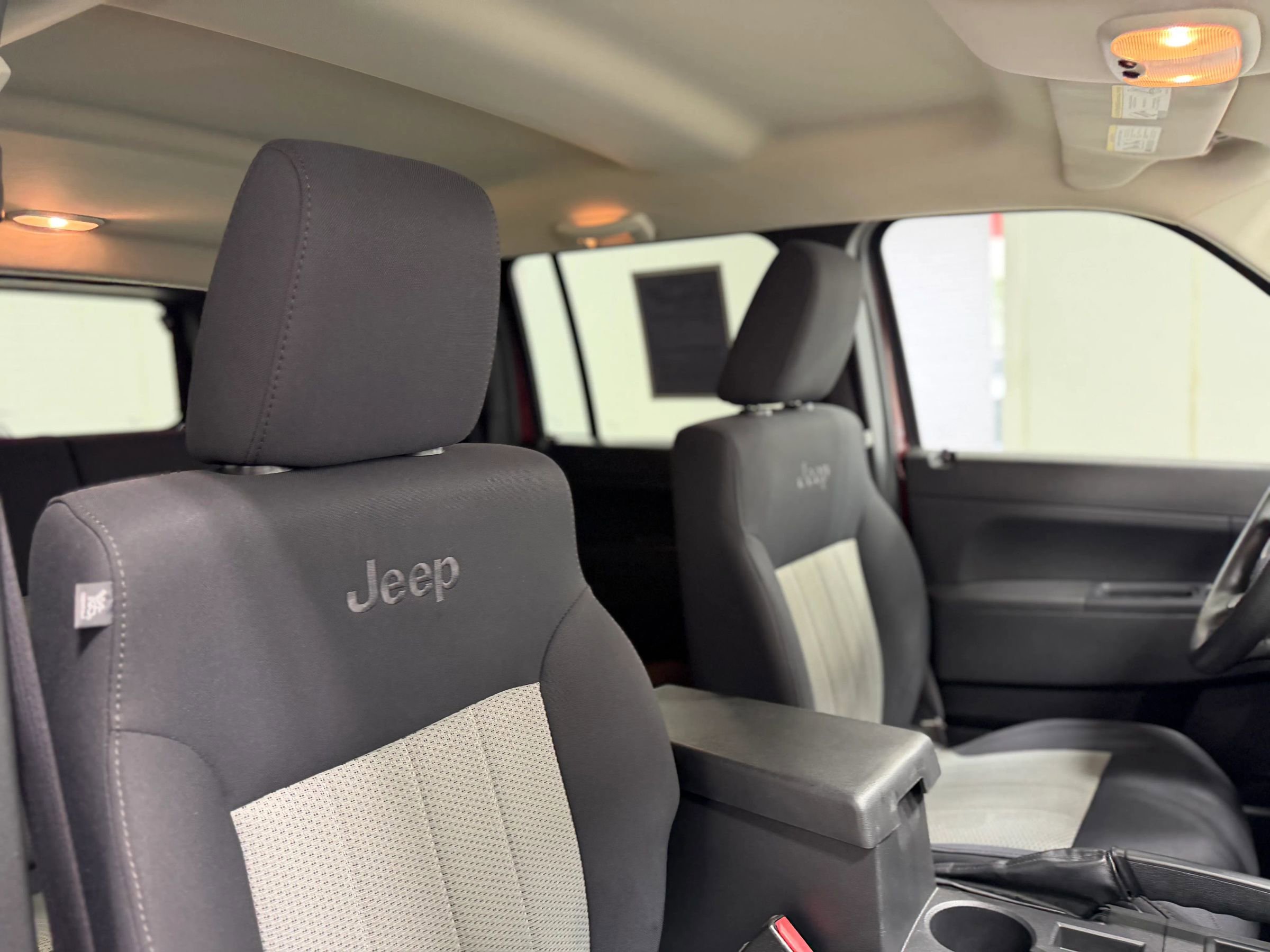 Used 2009 Jeep Liberty Sport w/ Popular Equipment Group AWD/4WD image 24