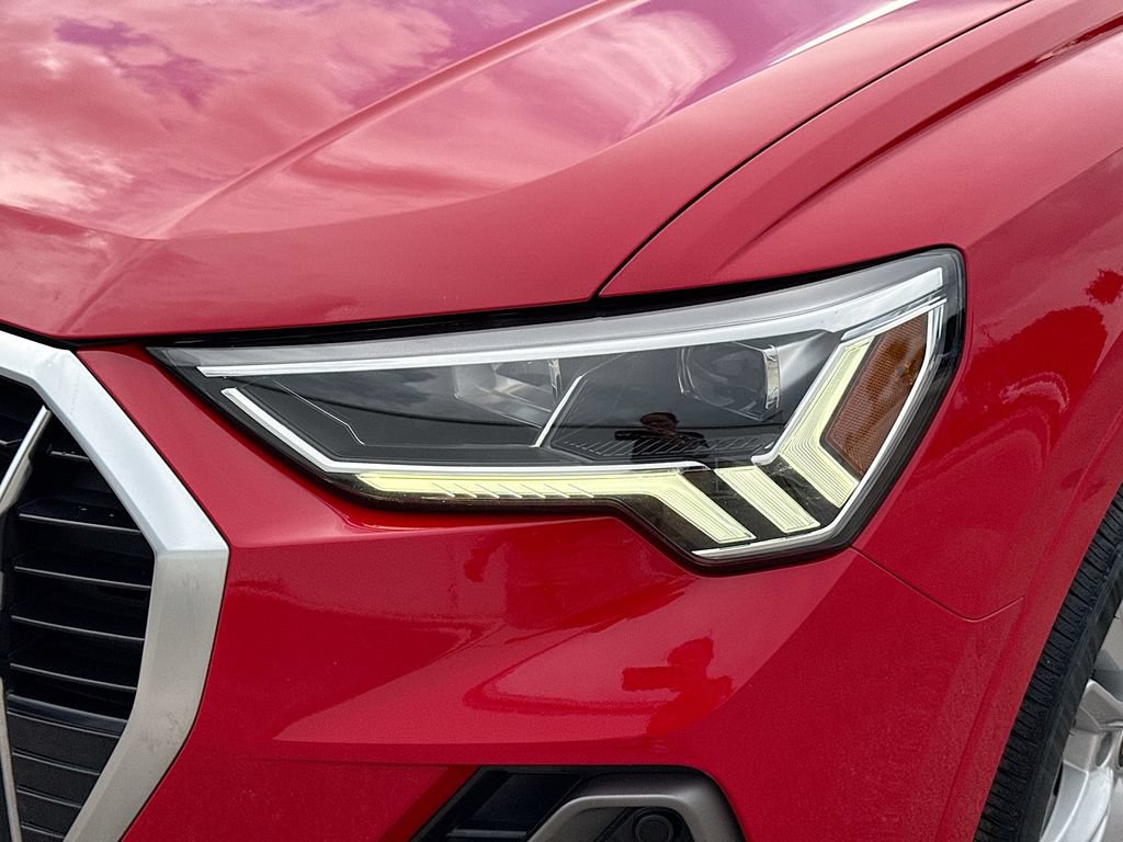 Used 2022 Audi Q3 2.0T Premium Plus AWD/4WD image 9