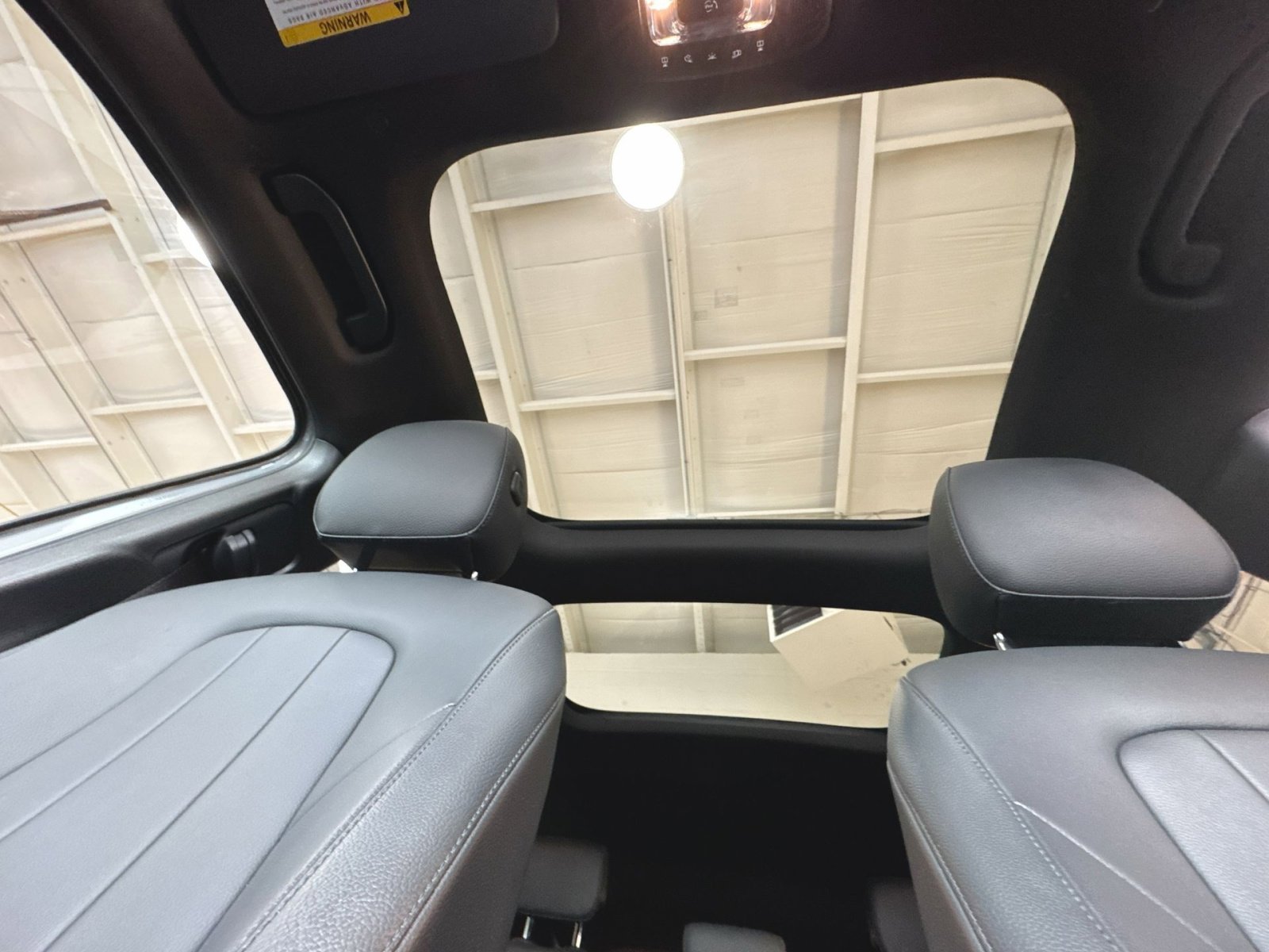 Used 2023 Mercedes-Benz GLB 250 4MATIC image 24