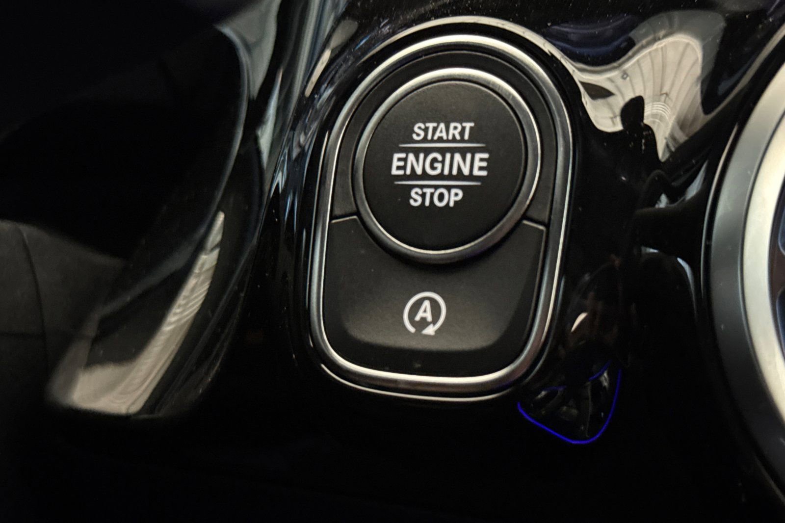 New 2025 Mercedes-Benz GLA 250 image 28