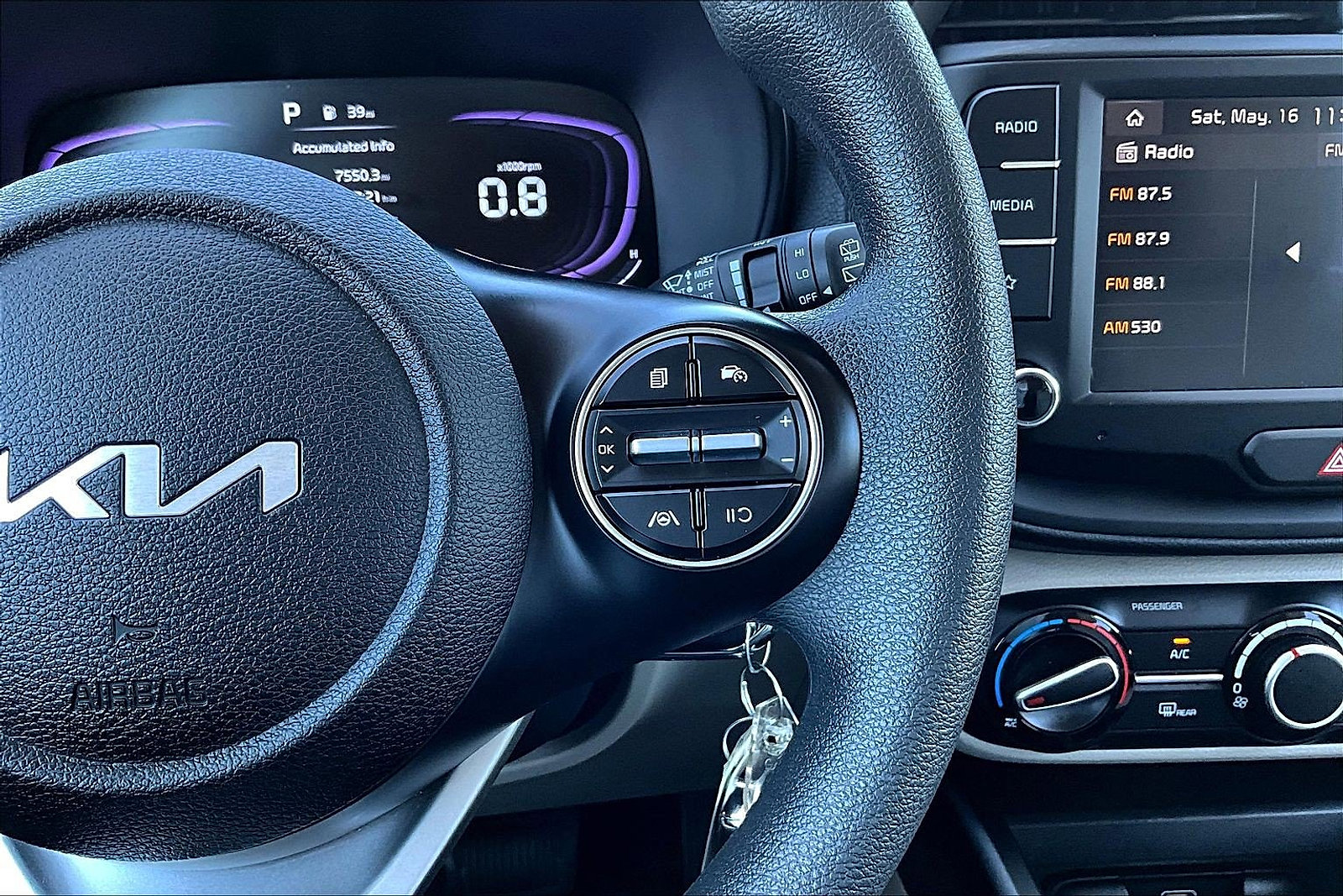 Used 2025 Kia Soul LX FWD image 20