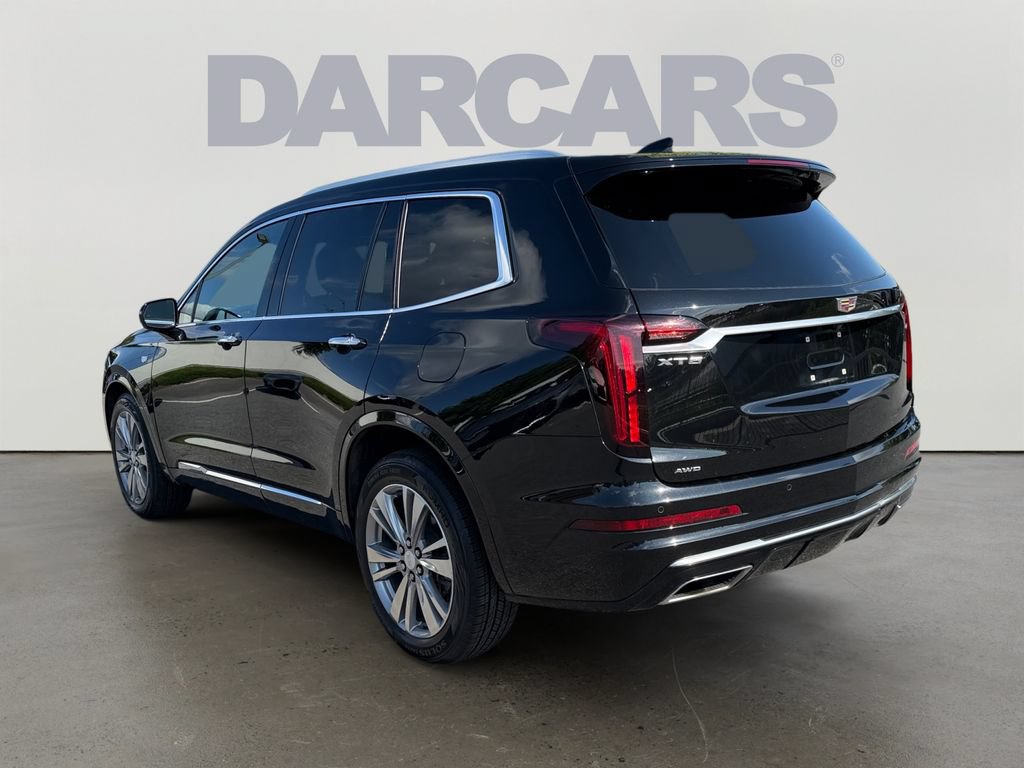 Used 2023 Cadillac XT6 Premium Luxury AWD/4WD image 4