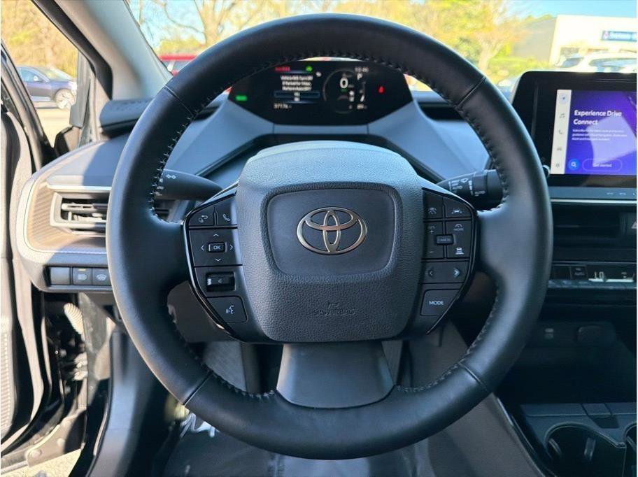 Used 2024 Toyota Prius XLE image 14
