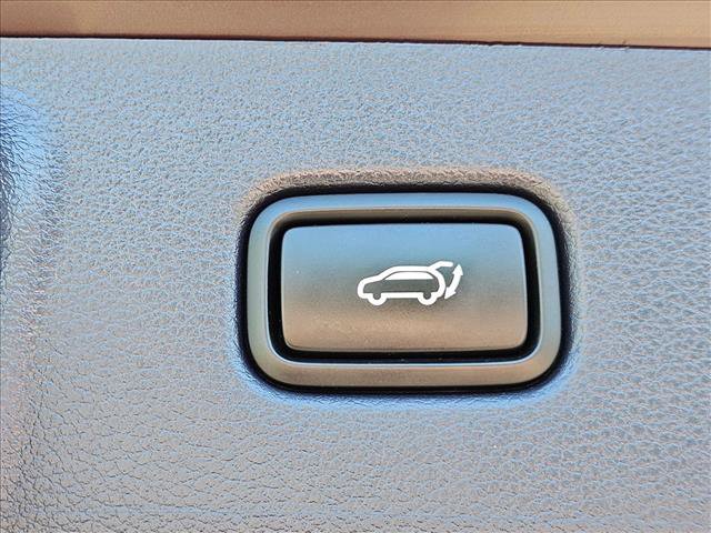Used 2023 Hyundai Palisade Limited w/ Cargo Package FWD image 7