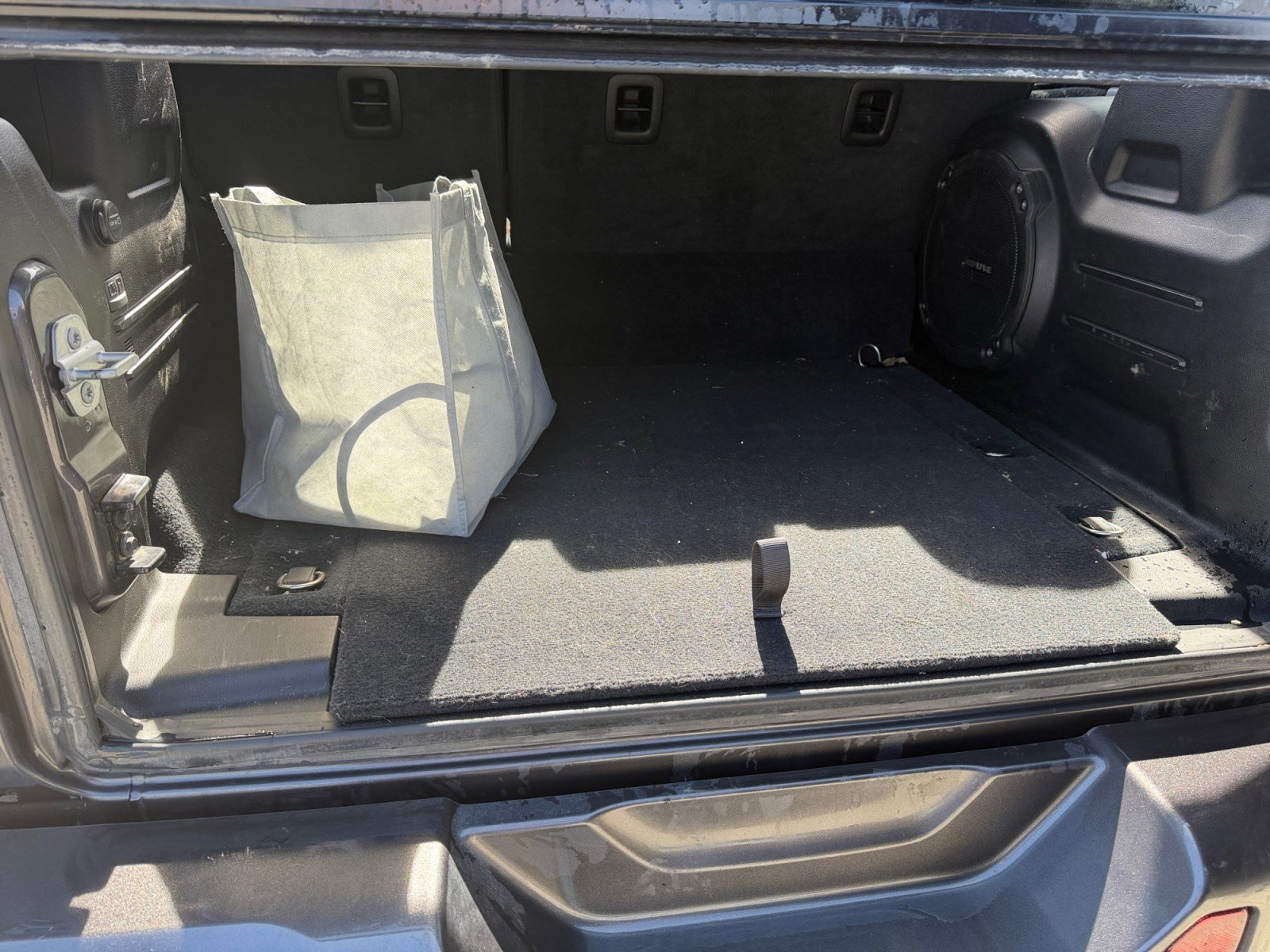 Used 2021 Jeep Wrangler Unlimited Sahara image 16