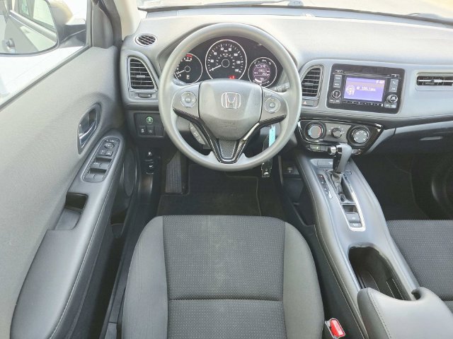 Used 2019 Honda HR-V LX image 7