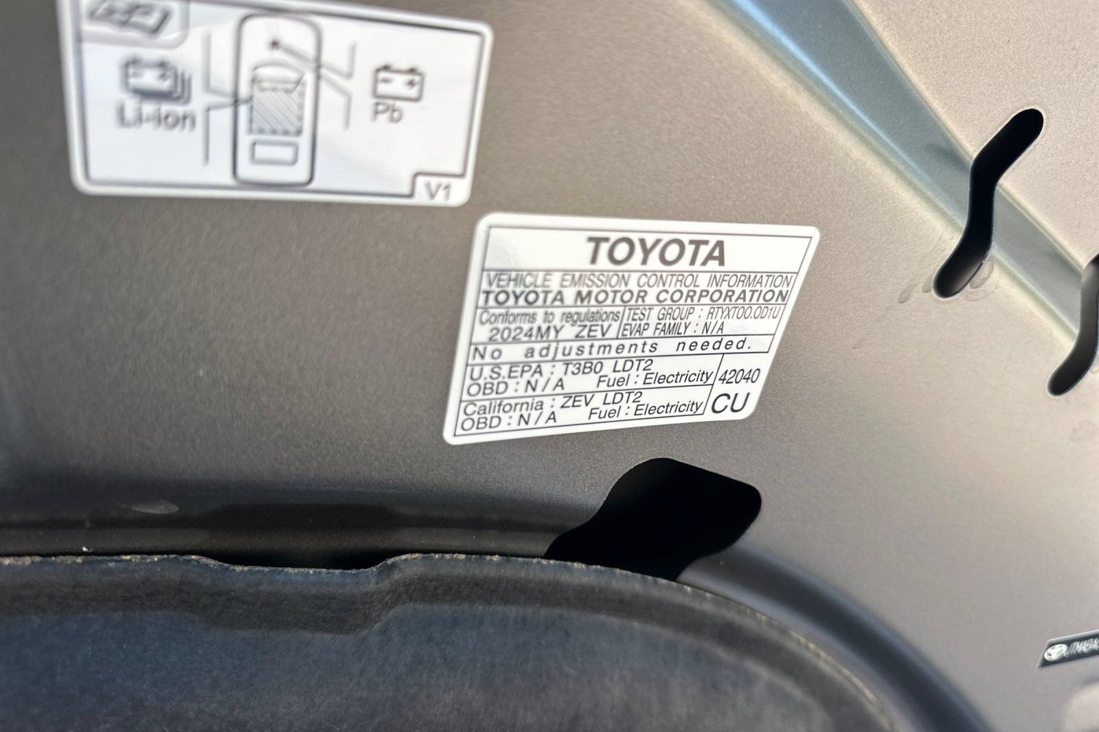 Certified 2024 Toyota bZ4X AWD w/ Weather Package image 37