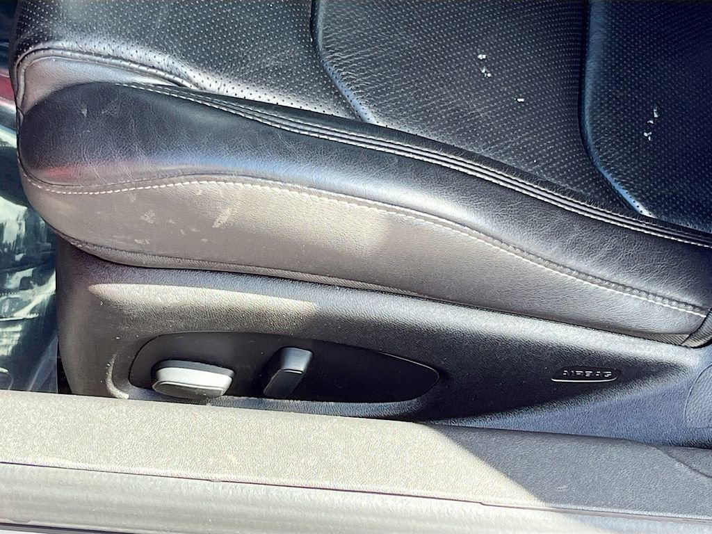 Used 2018 Chevrolet Camaro SS image 19