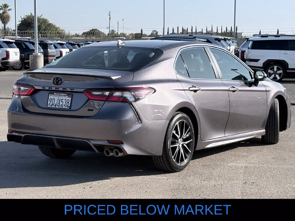 Used 2023 Toyota Camry SE w/ Protection Package (Q2) (TMS) FWD image 5