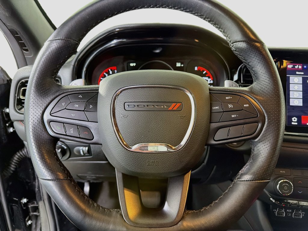 Used 2025 Dodge Durango GT RWD image 15