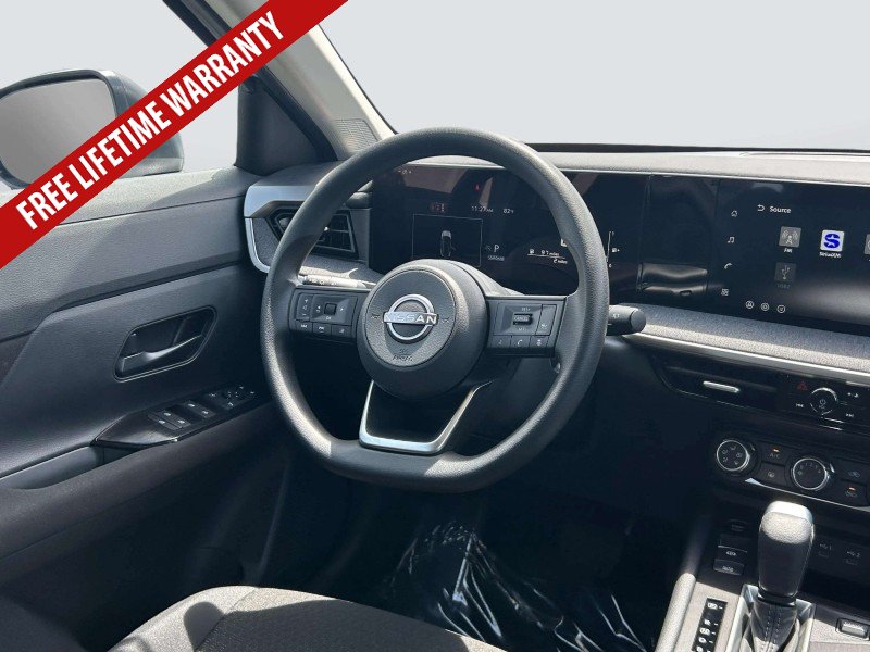 New 2026 Nissan Kicks S FWD image 13