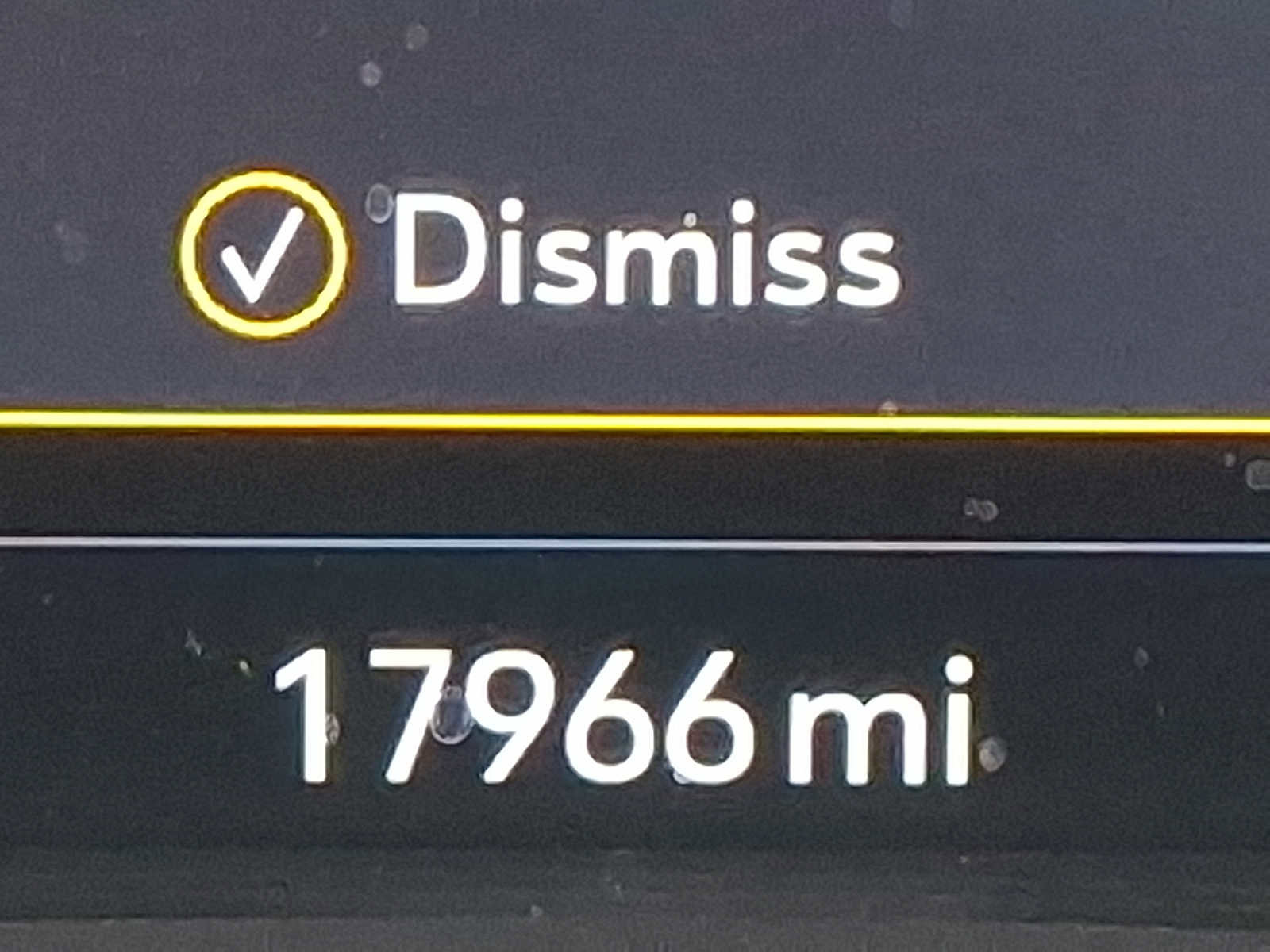 Used 2023 Buick Envision Essence w/ Sport Touring Package image 20