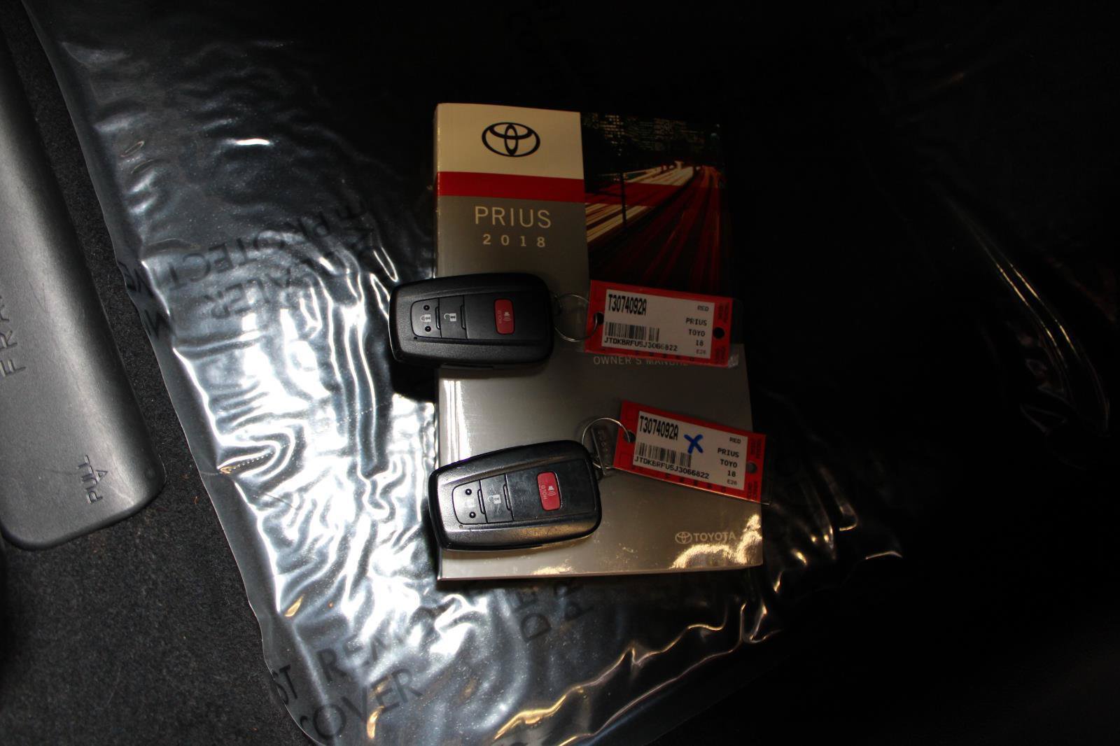 Used 2018 Toyota Prius Two w/ Prius Two Safety Plus Package FWD image 30