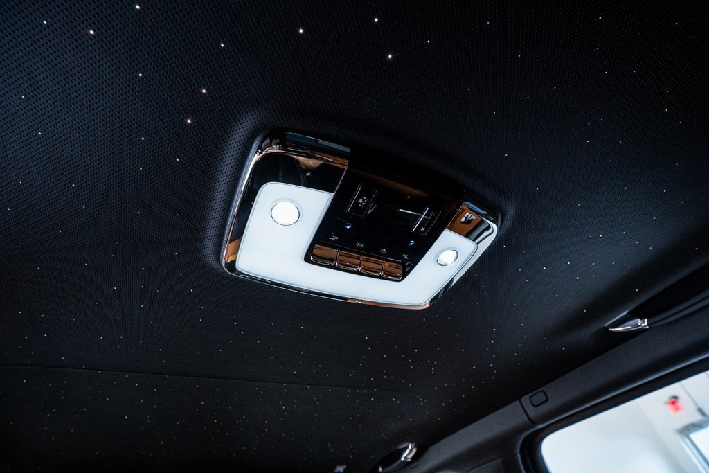 Used 2022 Rolls-Royce Cullinan Black Badge image 73