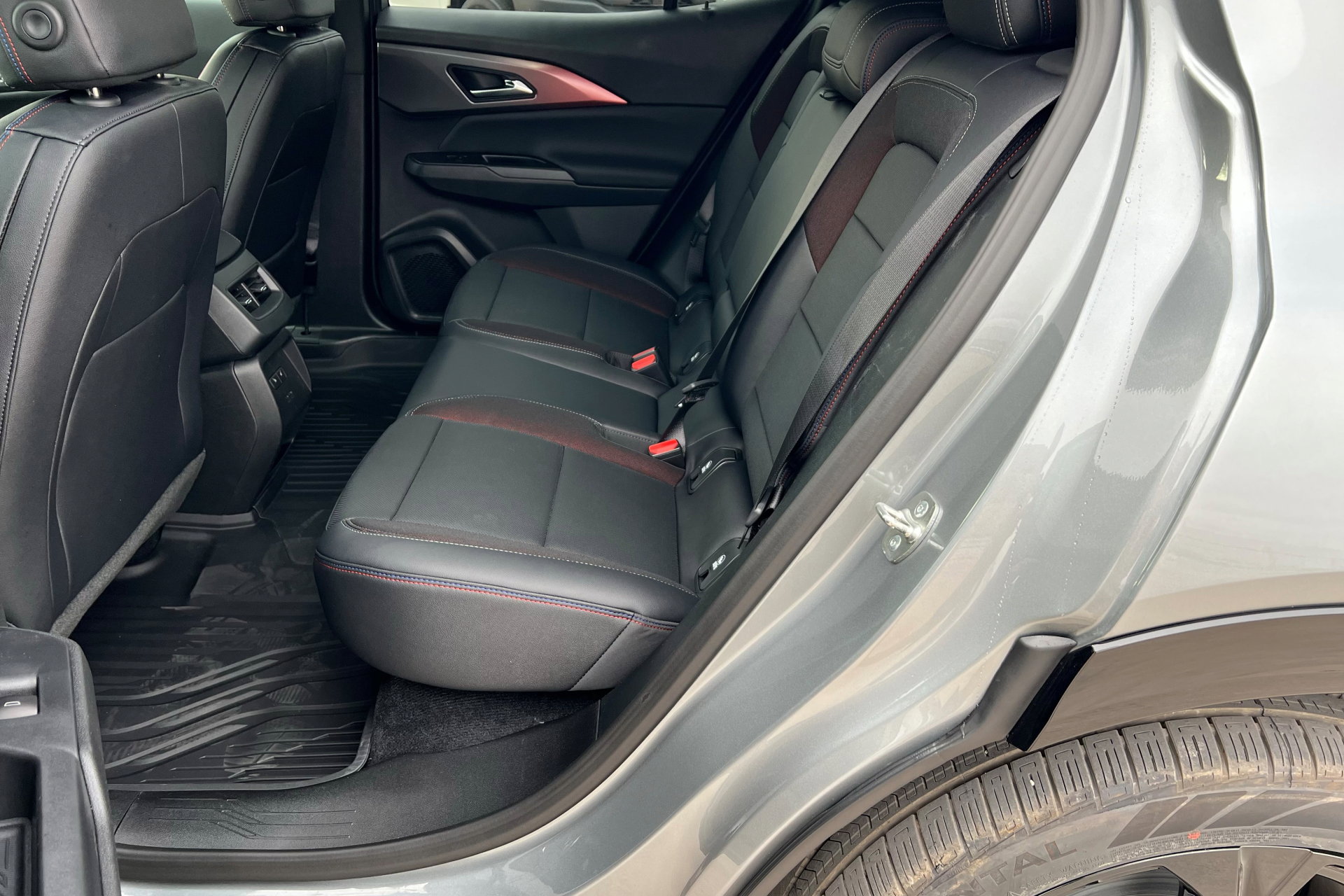 New 2026 Chevrolet Equinox EV RS image 22