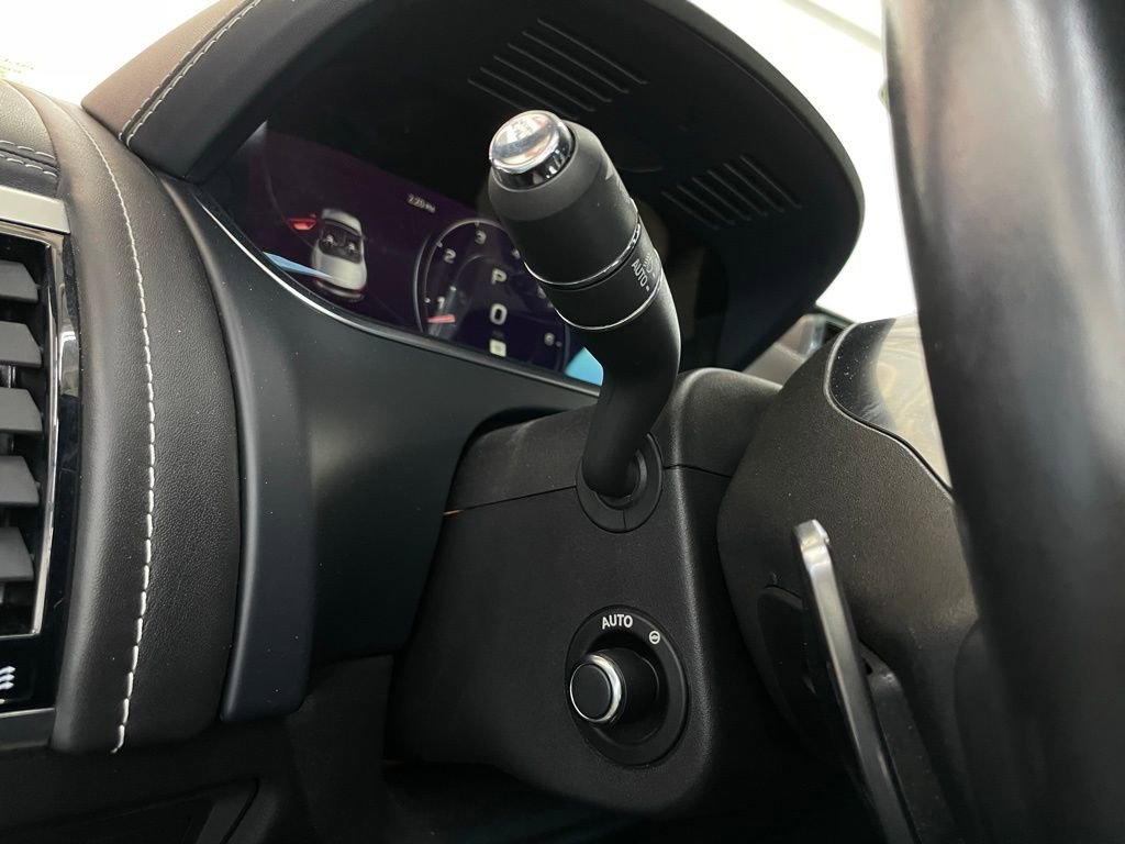 Used 2021 Jaguar F-TYPE Convertible image 33