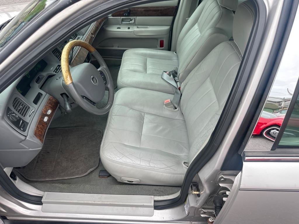 Used 2005 Mercury Grand Marquis LS RWD image 27