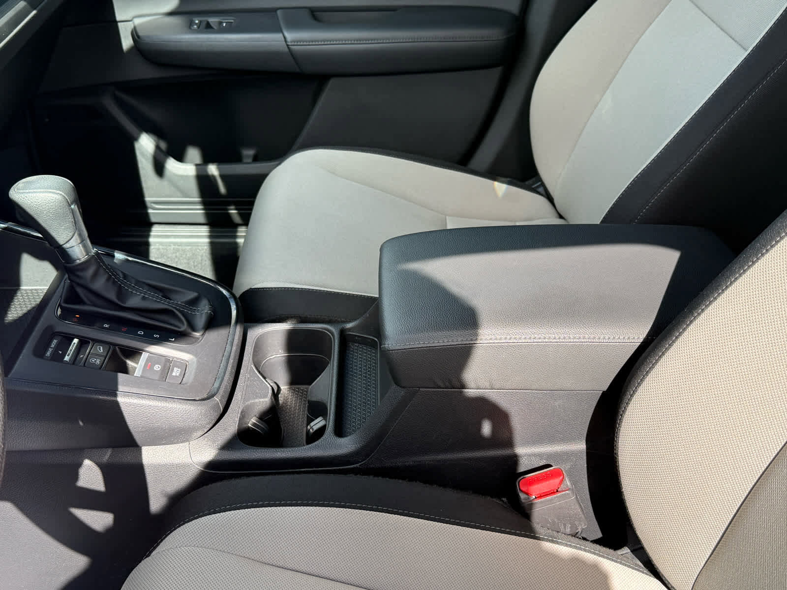 Used 2023 Honda CR-V LX image 23