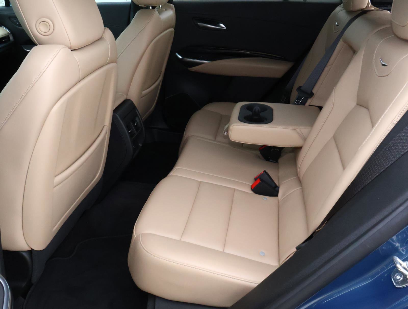 Certified 2024 Cadillac XT4 Luxury FWD image 24
