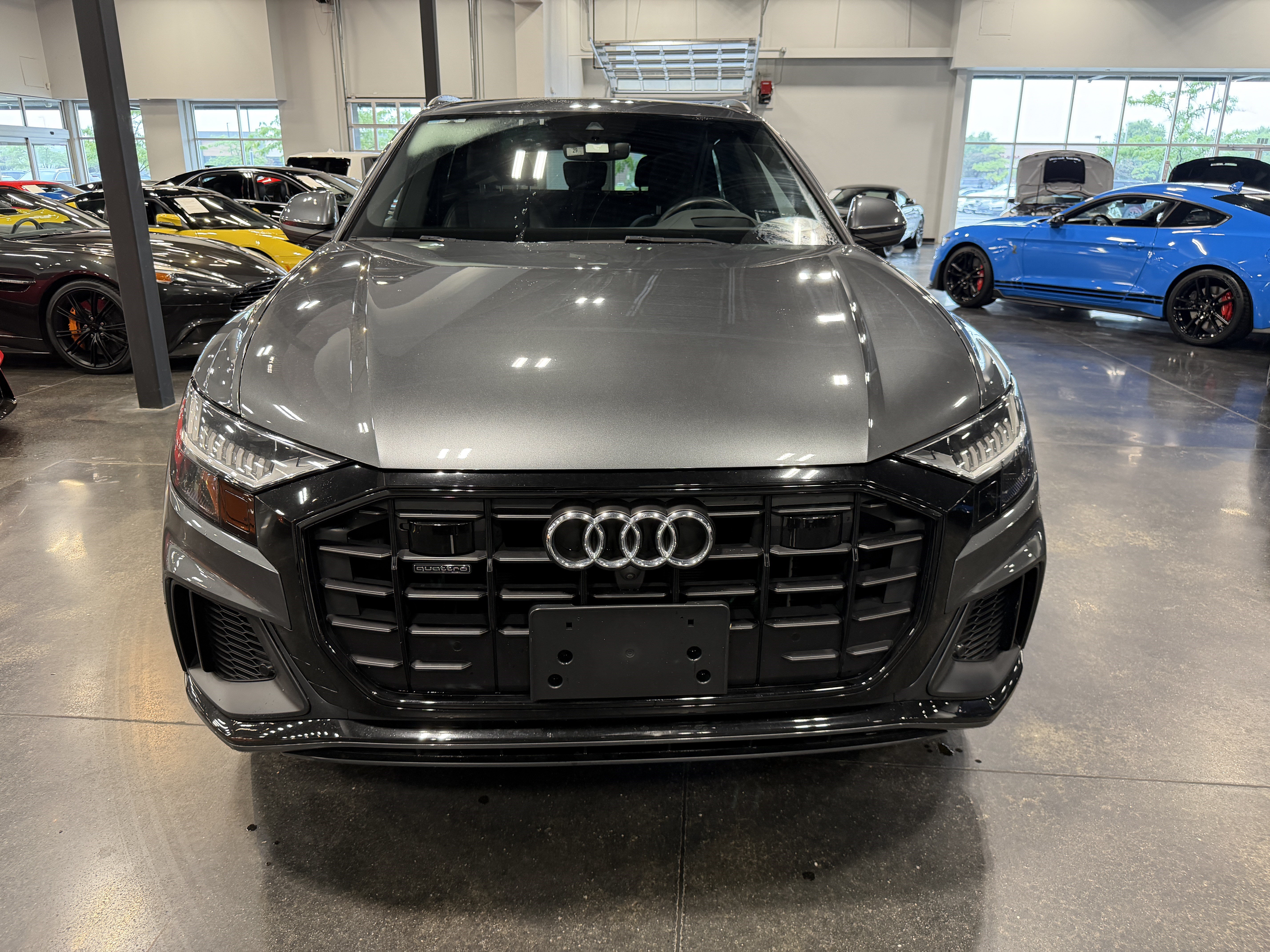 Used 2020 Audi Q8 Prestige w/ Prestige Package AWD/4WD image 2