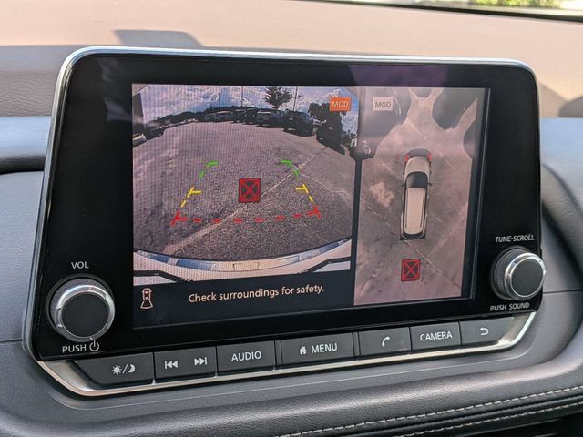 Used 2021 Nissan Rogue SV FWD image 21