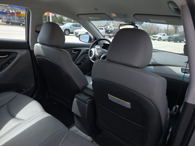 Used 2016 Hyundai Elantra Limited FWD image 38