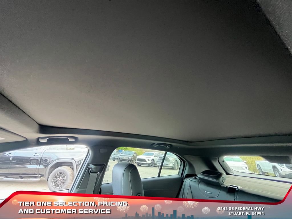 Used 2023 Cadillac XT4 Sport w/ Enhanced Visibility Package image 36