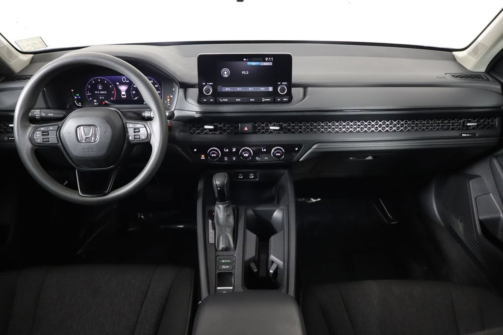 Used 2023 Honda Accord EX image 13