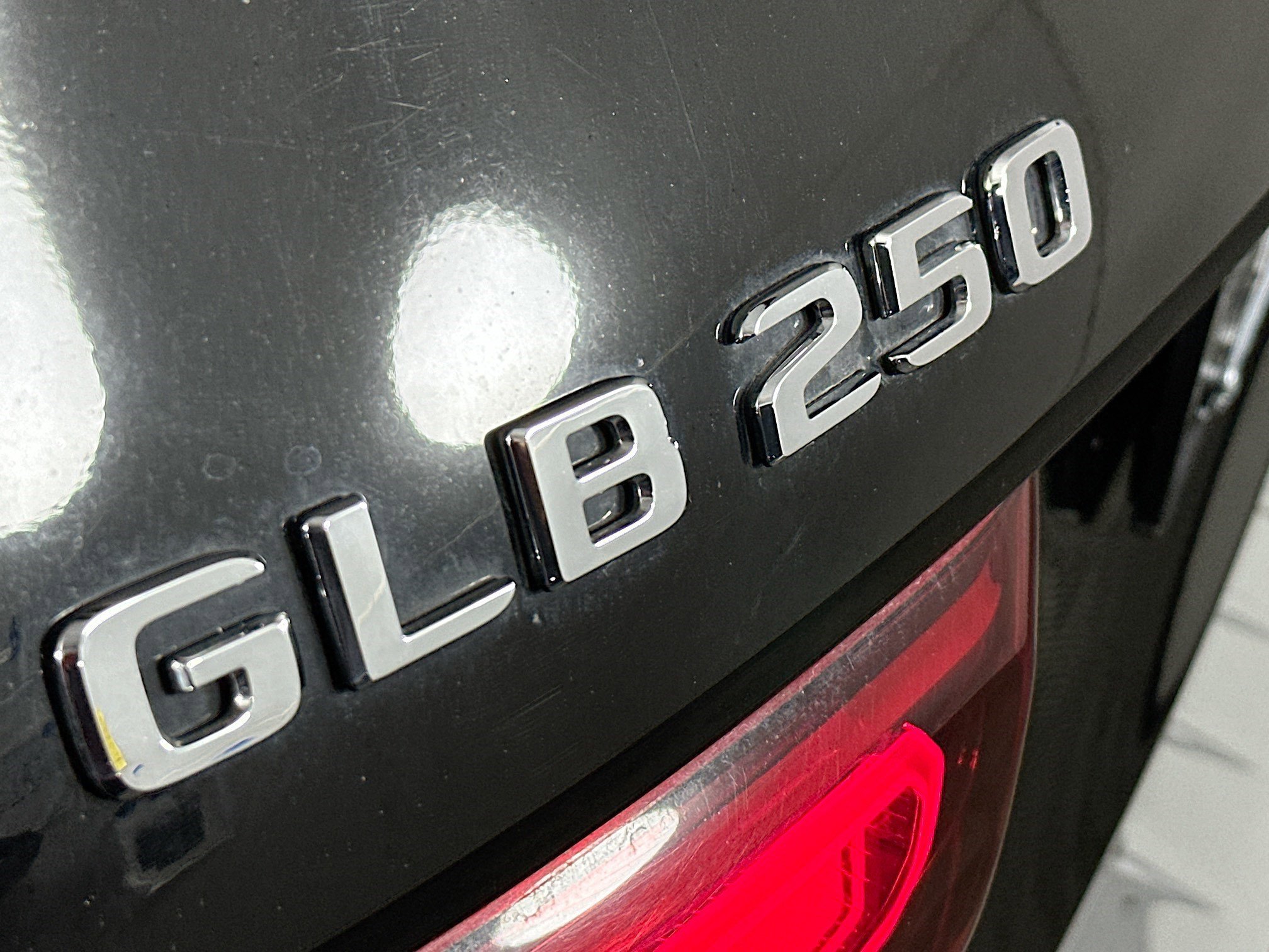 Used 2023 Mercedes-Benz GLB 250 4MATIC image 27