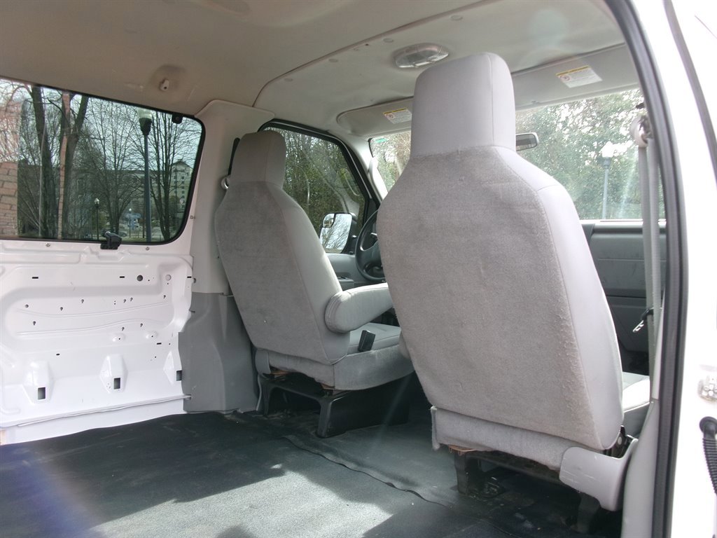 Used 2011 Ford E-150 and Econoline 150 w/ PWR Group RWD image 14
