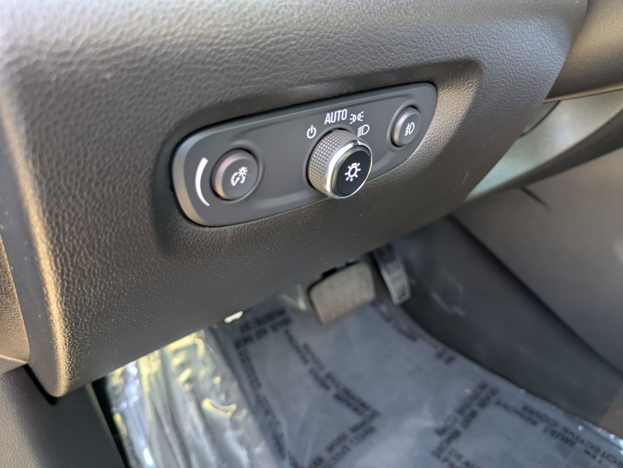 Used 2021 Chevrolet Traverse RS image 17