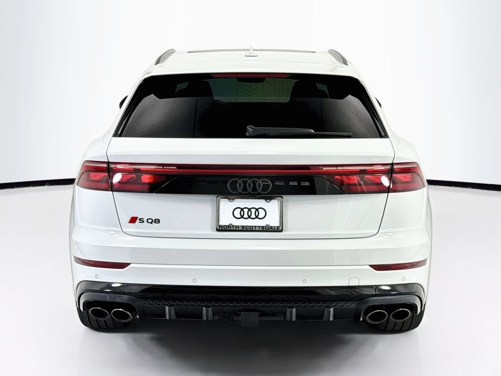Certified 2025 Audi SQ8 Prestige AWD/4WD image 6