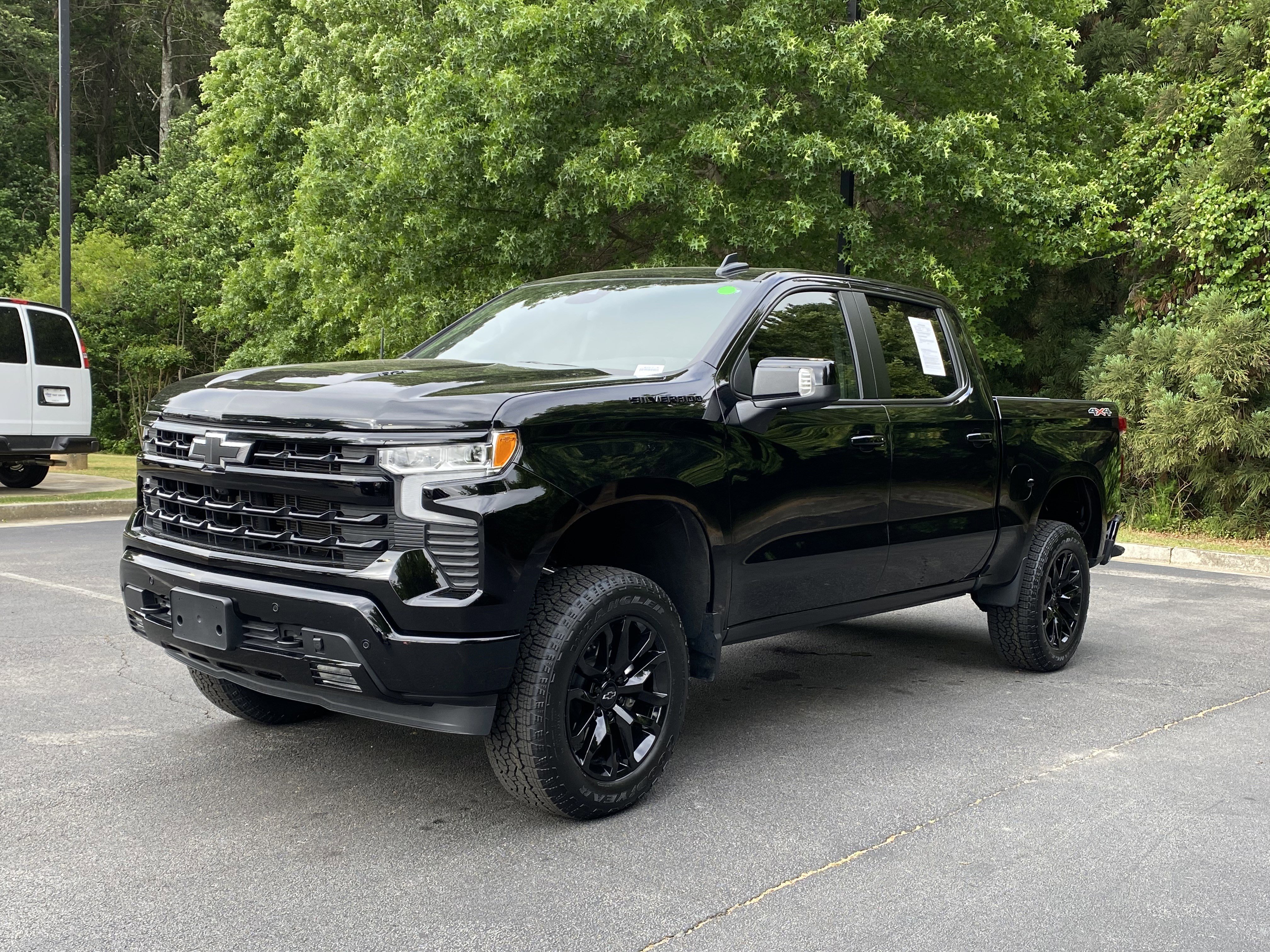 Used 2024 Chevrolet Silverado 1500 RST w/ Convenience Package II AWD/4WD image 5