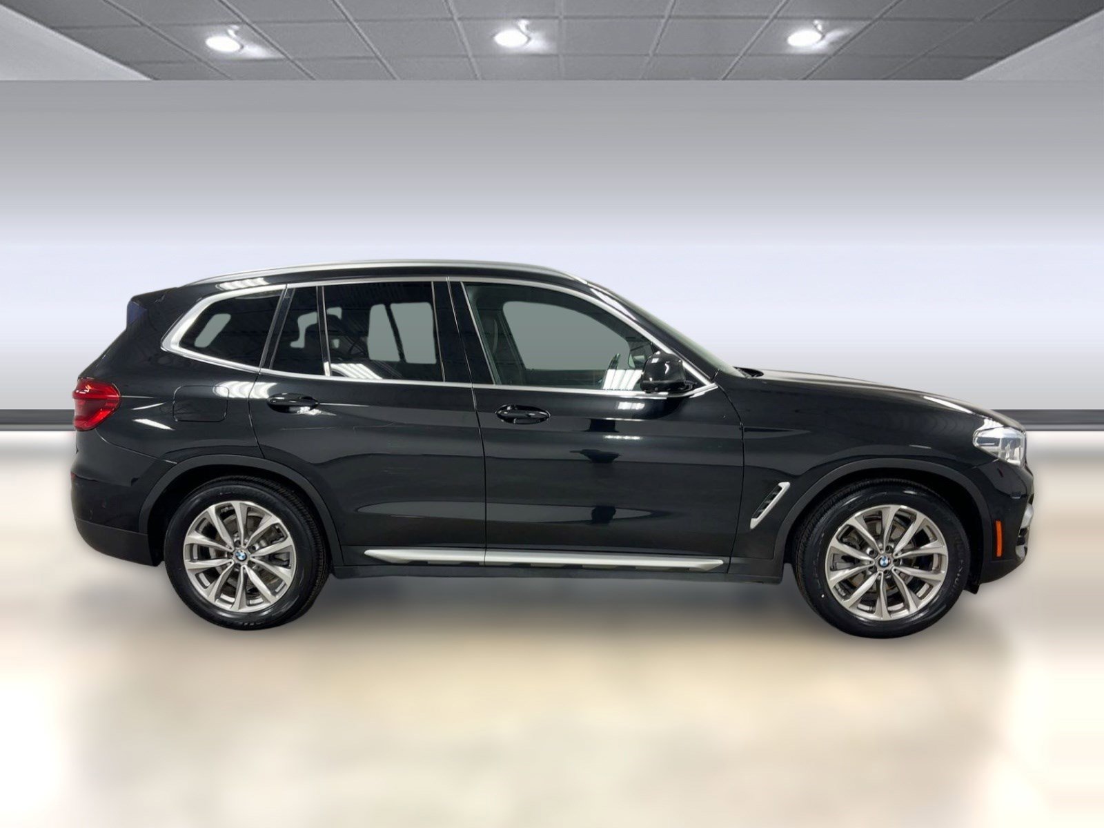 Used 2019 BMW X3 sDrive30i w/ Executive Package image 7