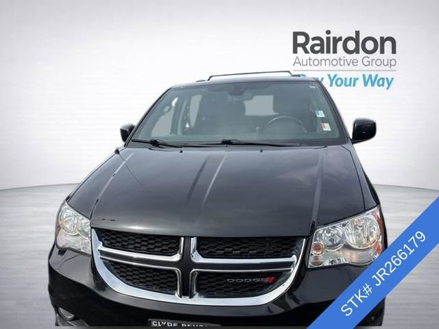 Used 2018 Dodge Grand Caravan SXT image 2