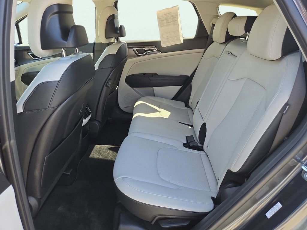 Certified 2024 Kia Sportage EX image 20