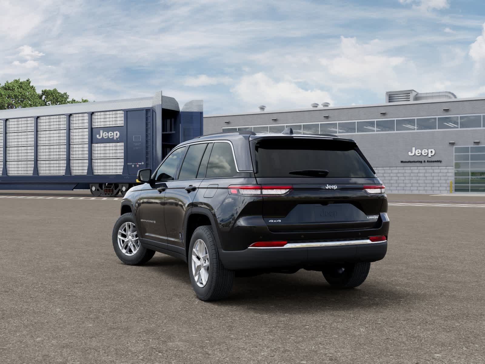 New 2026 Jeep Grand Cherokee Laredo X AWD/4WD image 3