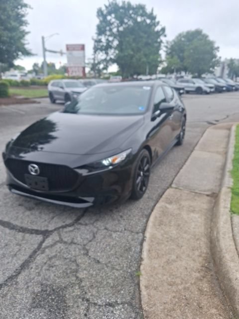 Used 2024 MAZDA MAZDA3 s FWD image 3