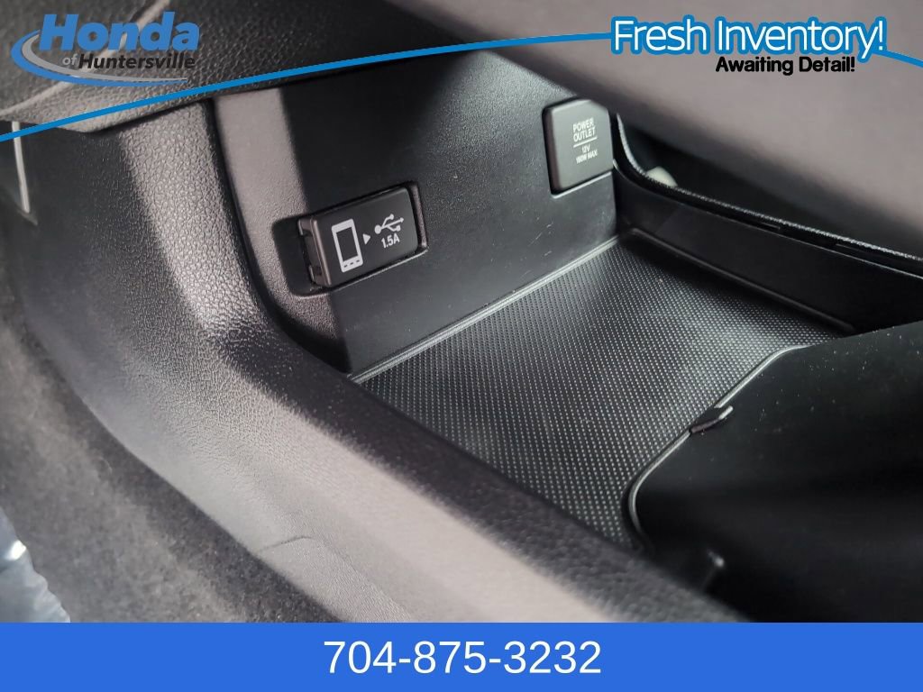 Used 2019 Honda Civic EX image 25
