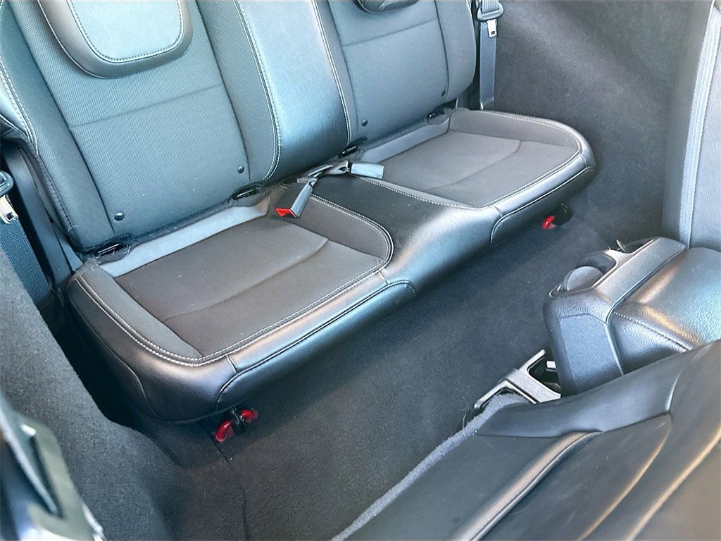 Used 2021 Jeep Wrangler Sport image 31