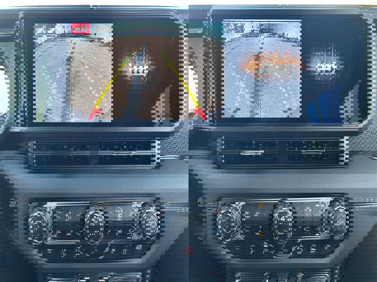 New 2025 Jeep Wrangler Unlimited Rubicon image 4