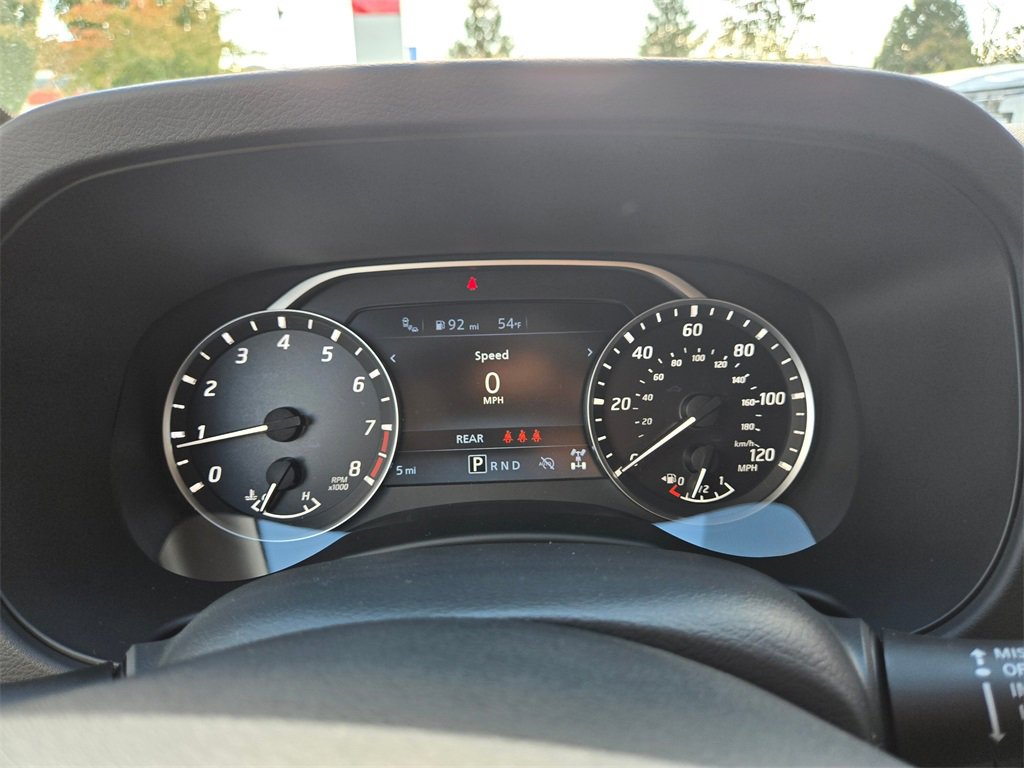 New 2025 Nissan Frontier SV w/ SV Convenience Package image 8