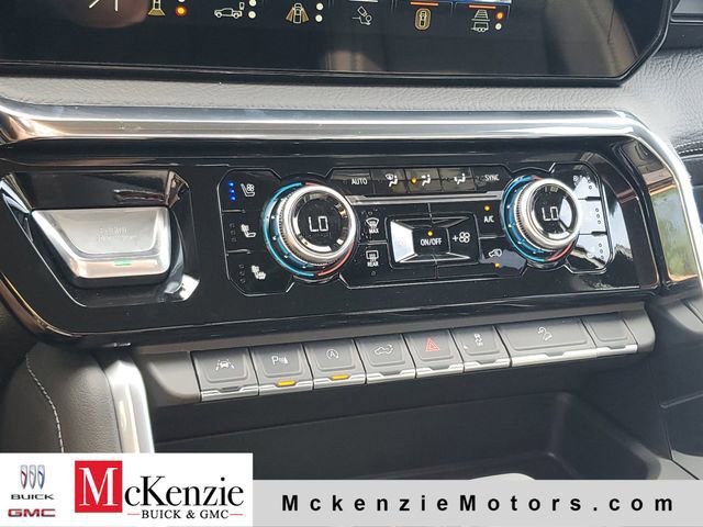 New 2026 GMC Sierra 1500 Denali w/ Technology Package AWD/4WD image 18