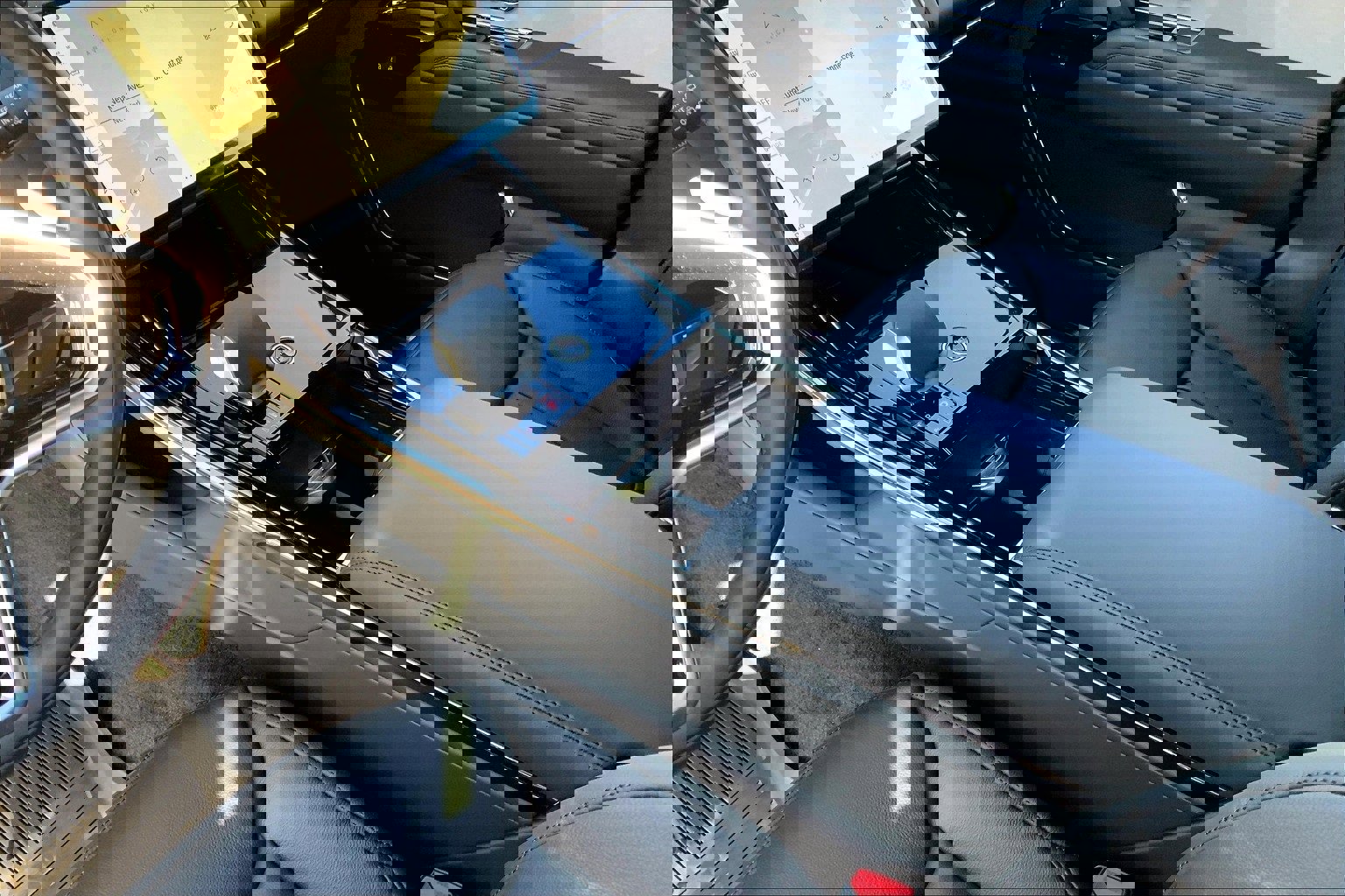 New 2025 Land Rover Range Rover Sport image 7