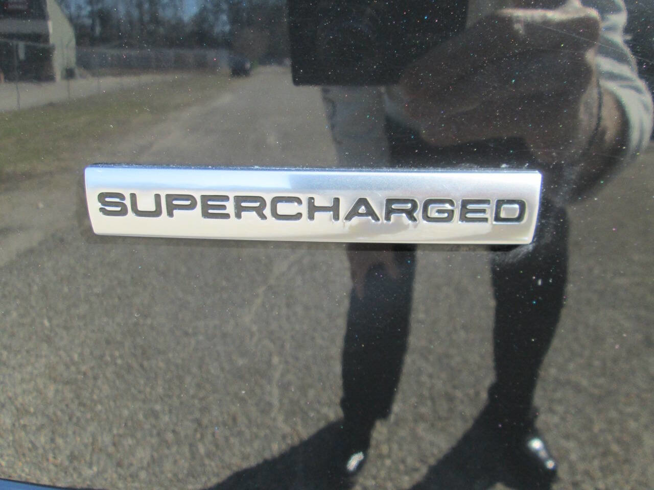 Used 2014 Land Rover Range Rover Supercharged image 50