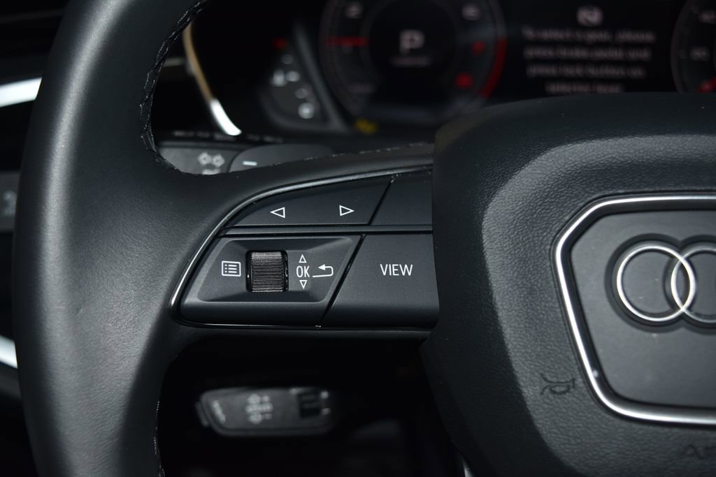 Certified 2025 Audi Q3 2.0T Premium Plus w/ Premium Plus Package image 9